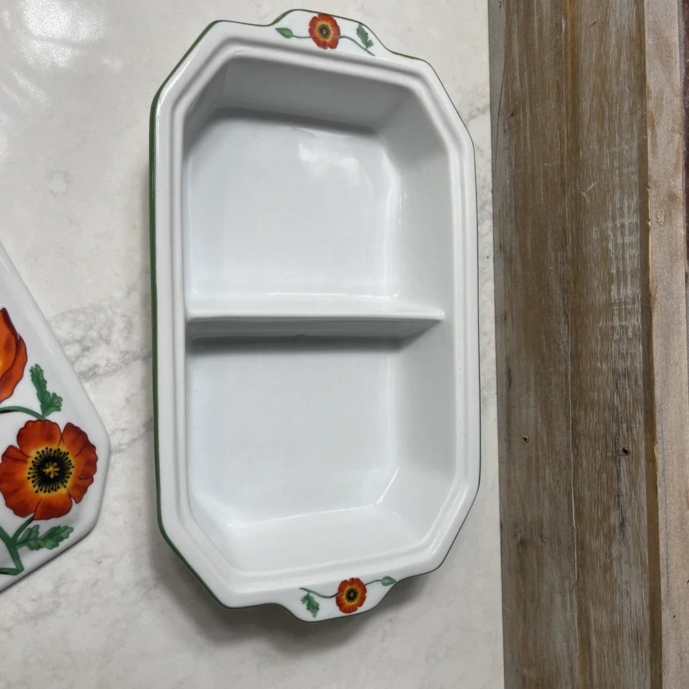 Vintage Cook Street Poppy Divided Covered Casserole Serving Dish